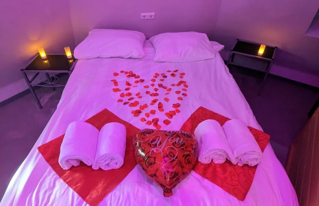 Hotel Chao Nl 24 Hours Open-1